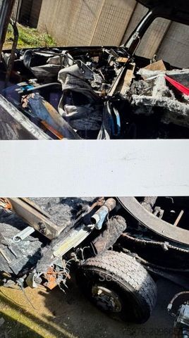 Kassevogn MERCEDES-BENZ Atego 818 Brandschaden