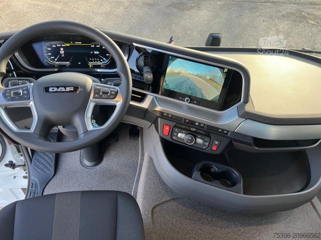 Standardni vlačilec DAF XF 480 FT mit ADR Ausstattung