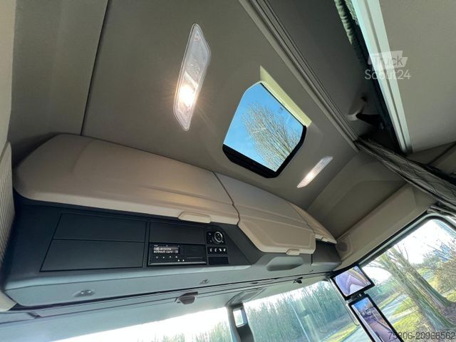 Standaard trekker DAF XF 480 FT mit ADR Ausstattung