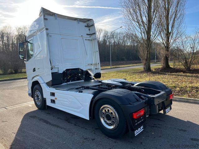 Standardni vlačilec DAF XF 480 FT