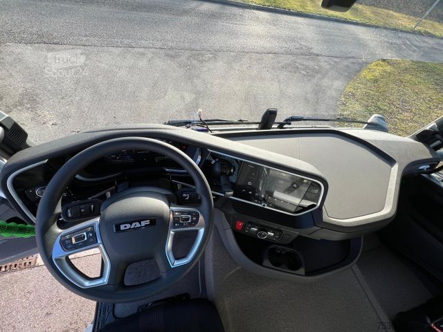 Standardni vlačilec DAF XF 480 FT