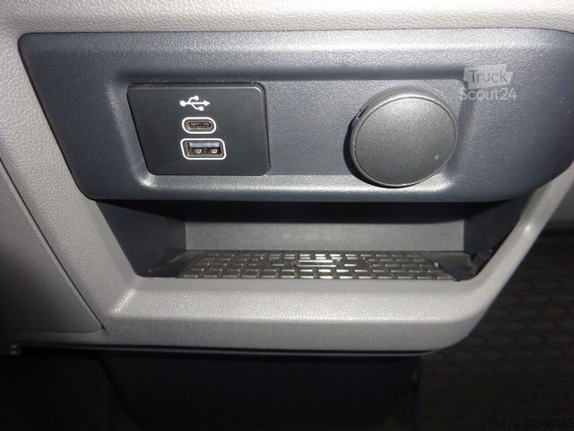 Panelová dodávka VOLKSWAGEN Transporter T7 Kasten 170PS DSG KR ACC LED 360