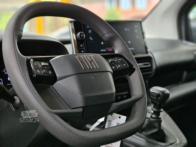 Fourgon tôlé FIAT Doblo Cargo 1,5D Maxi L2 AppleCP Kamera GJReifen