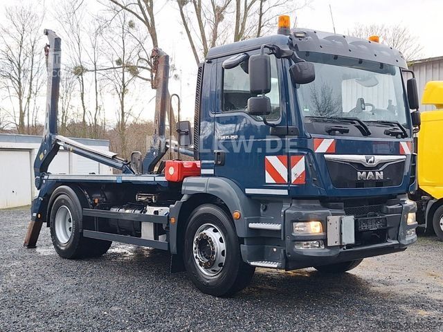 Camion benne à bras amovible MAN TGM 15.250 MEILLER AK 10 - SCHALTGETRIEBE - 16t