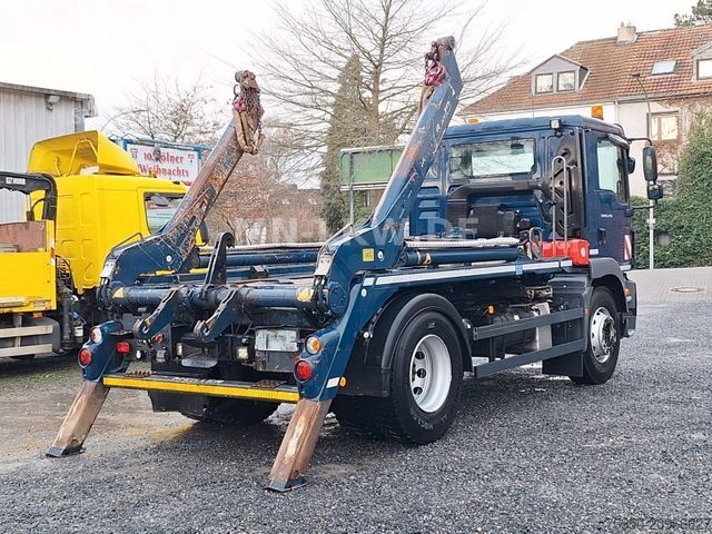 Camion benne à bras amovible MAN TGM 15.250 MEILLER AK 10 - SCHALTGETRIEBE - 16t