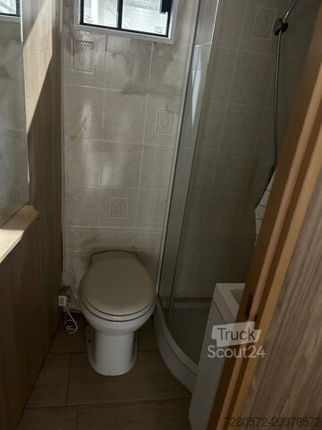 Horse carrier Mercedes-Benz Actros 2641