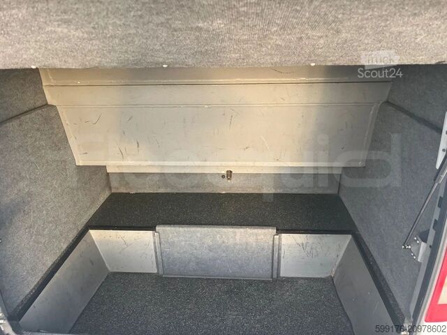 Transporte de pessoas Mercedes-Benz Sprinter