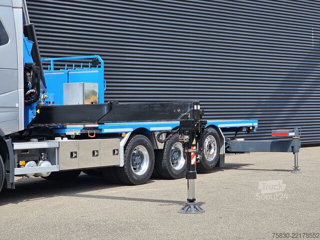 Plataforma de carga Volvo FH 16 750 8x4 / RETARDER / FASSI 71 TM + JIB