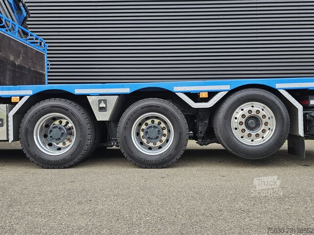 Plataforma de carga Volvo FH 16 750 8x4 / RETARDER / FASSI 71 TM + JIB