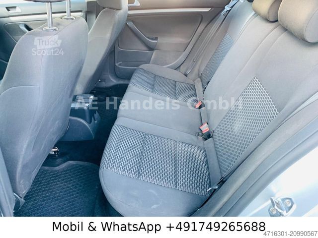 Minibus VOLKSWAGEN Golf VI Variant 1.6 TDI 77KW BlueMotion *AHK/AC