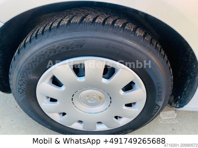 Minibus VOLKSWAGEN Golf VI Variant 1.6 TDI 77KW BlueMotion *AHK/AC