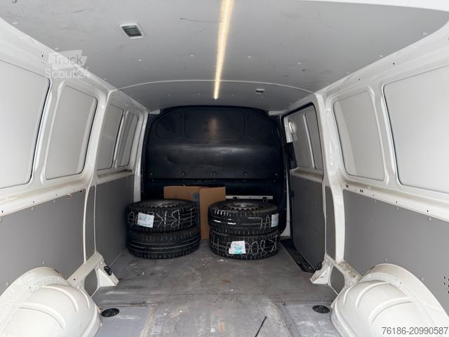 Panel van VOLKSWAGEN T6 Transporter 2.0 TDI Kasten lang Navi