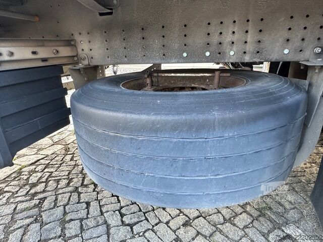 مقطورة نصفية مفتوحة مع قماش مشمع schmitz Cargobull Seitenplane