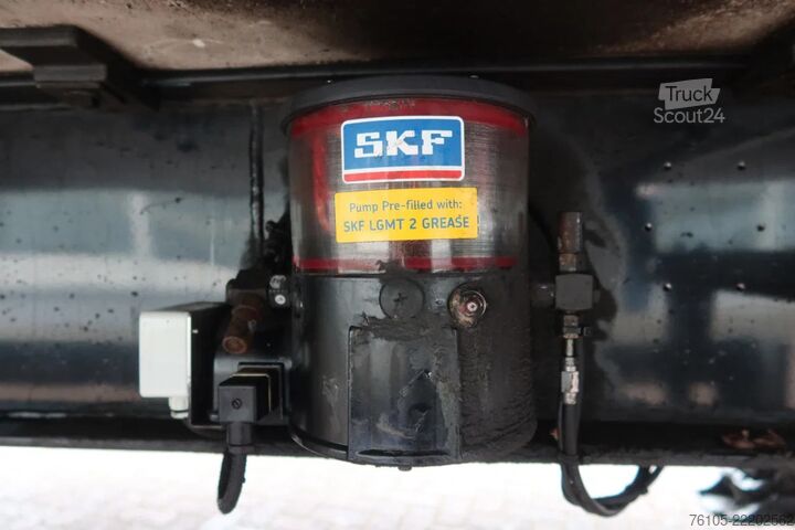 Standard-SZM MAN TGM 15.290 Trekker + Heiwo city trailer geisole...