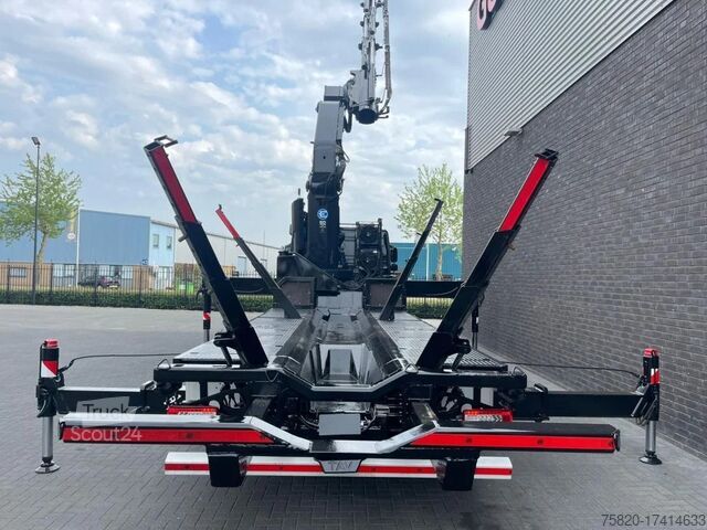 Vrachtwagen met kraan Volvo FMX 540 10X4 + EFFER 1255/7S + JIB 6S HD KRAAN/...