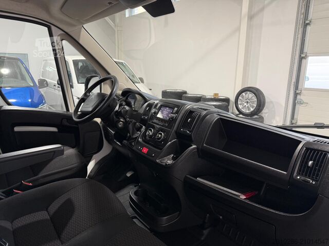 Véhicule utilitaire Citroen Jumper 35,Kasten-Doka(7-Si.),L2H1,Klima,PDC,AHK