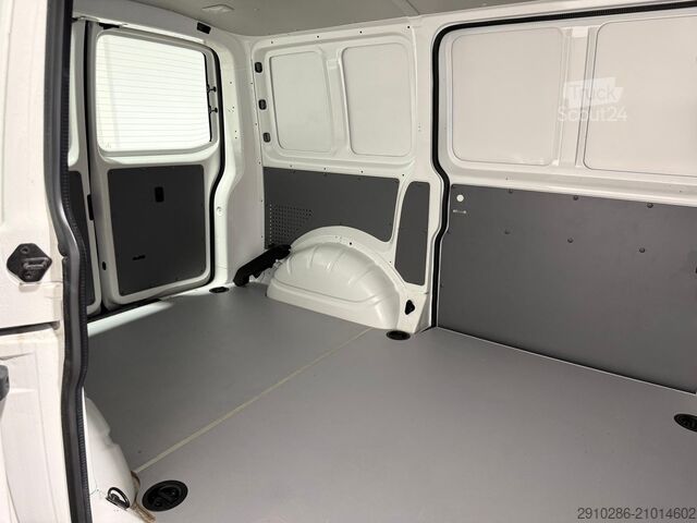 Minibus VW T6.1 Transporter,4Motion,kurz,AHK,2 Schiebet.