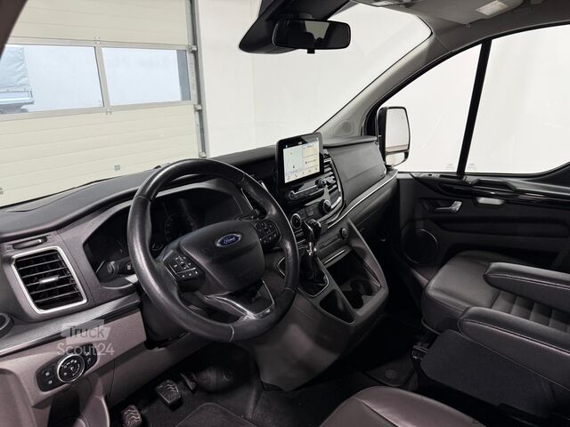 Komercinė transporto priemonė Ford Tourneo Custom Titanium X (8-Si.),Klima,Navi,PDC