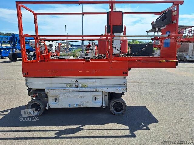 Sakselevator JLG 1930ES