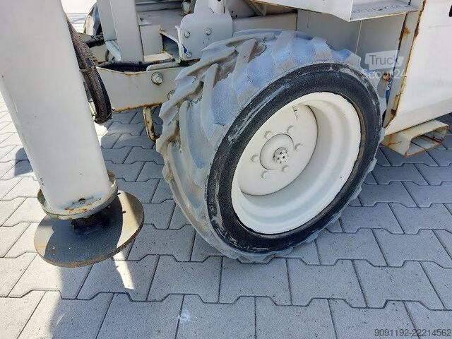 Makaslı kaldırma SkyJack SJ6832 RTE