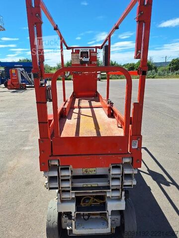 Sakselevator JLG 1930ES