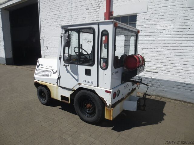 Customized van Tiger TC-50  TC 50, Zugmaschine
