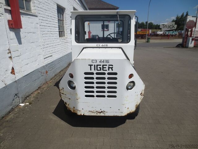Customized van Tiger TC-50  TC 50, Zugmaschine