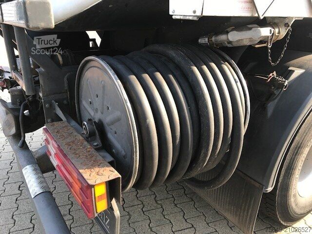 Camion-citerne Mercedes-Benz Actros 1841 L 4x2 Actros 1841 L 4x2, Esterer Tankaufbau ca. 13.500l, 2 Kammern