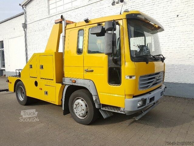Bestelwagen autodrager Volvo FL 612 L FL 612 L, Abschleppwagen Hubbrille 3 to