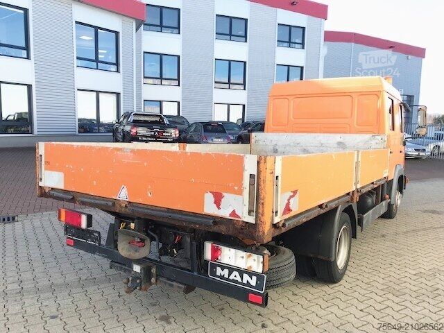 Fourgon pick-up MAN LE 8.185 LC Doka 4x2 BB LE 8.185 LC Doka 4x2 BB, 2x AHK