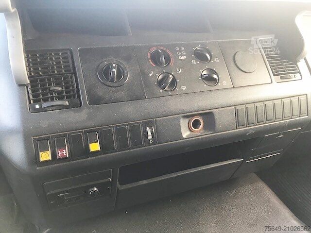 Fourgon pick-up MAN LE 8.185 LC Doka 4x2 BB LE 8.185 LC Doka 4x2 BB, 2x AHK