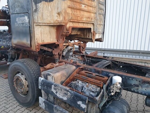 LKW-Fahrgestell MAN TGA 26.440 6x2 BL Brandschaden TGA 26.440 6x2 BL Brandschaden
