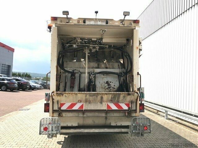 Speciale doeleinden vrachtwagen MEDIUM XL-Plus MEDIUM XL-Plus, Müllsammelaufbau, 2 Kammern
