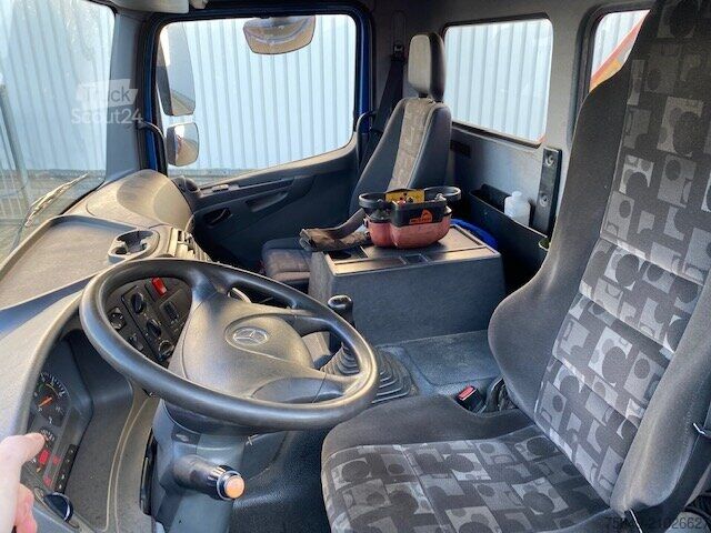 Żuraw samochodowy Mercedes-Benz Axor 1828 L 4x2 Axor 1828 L 4x2 mit Kran Palfinger PK 9501, Funk