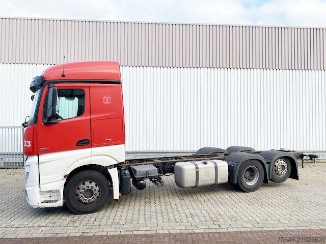Vrachtwagenchassis Mercedes-Benz Actros 2545 L 6x2 Actros 2545 L 6x2, StreamSpace, Liftachse, Bi-Xenon