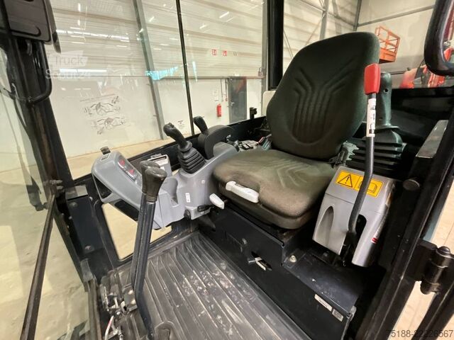 Mini bager Kubota KX 019-4