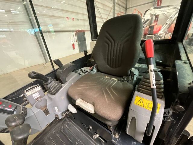 Mini bager Kubota KX 019-4