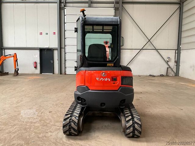 Mini bager Kubota U 27-4