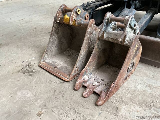 Mini bager Kubota U 27-4