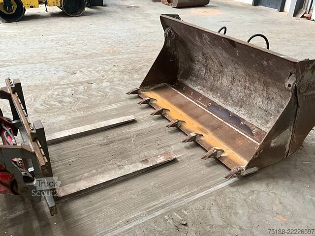 Lader Volvo L 30 G