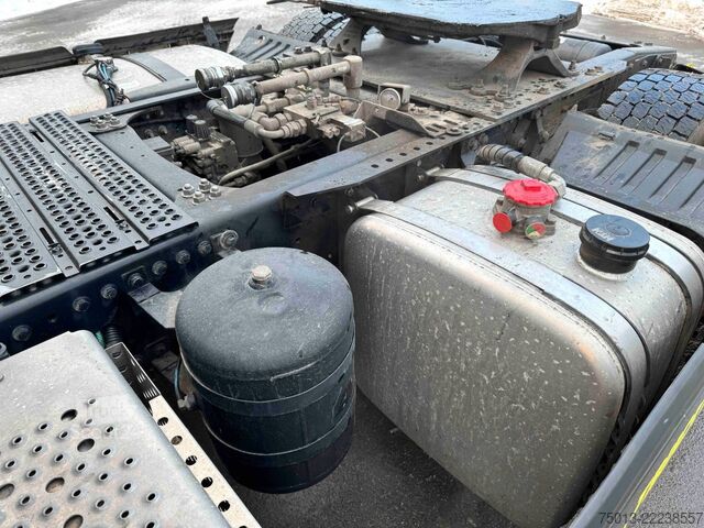 Tracteur routier standard FORD F-MAX 500 in Voll- Ausstattung, MIETEN?