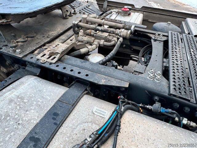 Tracteur routier standard FORD F-MAX 500 in Voll- Ausstattung, MIETEN?