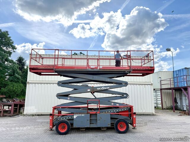 Arbejdsplatform Skyjack SJ9250RT 4x4 / 17.2 Meter / 2015 BJ