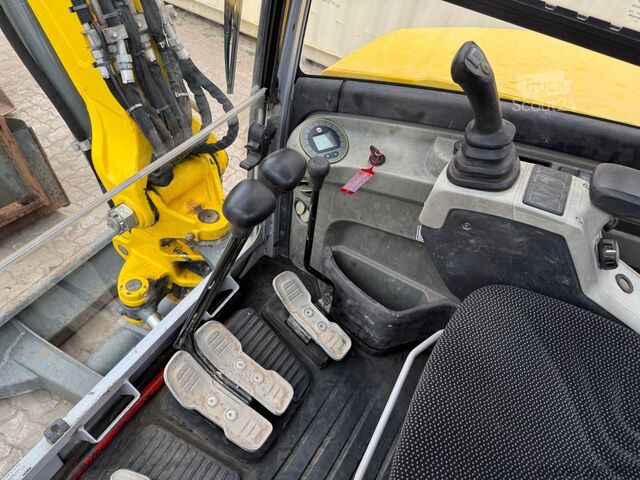Mini-pelle WACKER EZ53 / 2017 BJ / 1.254 H / MS08