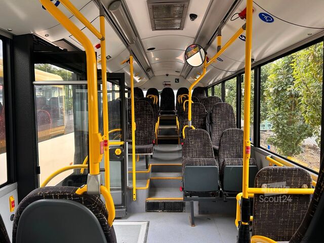 Stadsbuss SOLARIS Urbino 8.9  LE MIDI KLIMA  2,4 m GURTE  NEULACK
