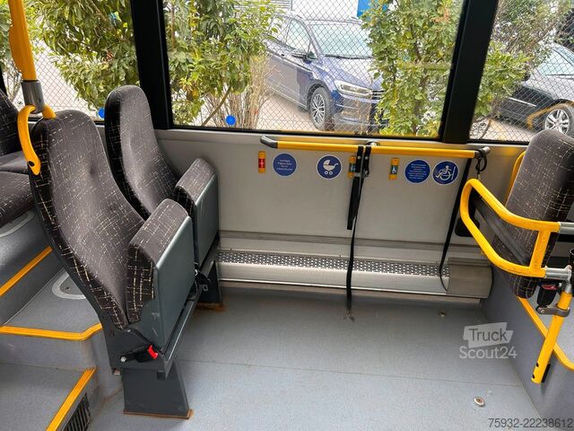 Stadsbuss SOLARIS Urbino 8.9  LE MIDI KLIMA  2,4 m GURTE  NEULACK