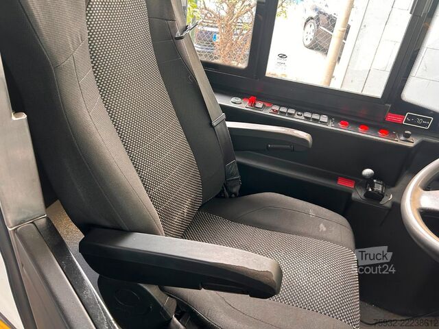 Stadsbuss SOLARIS Urbino 8.9  LE MIDI KLIMA  2,4 m GURTE  NEULACK