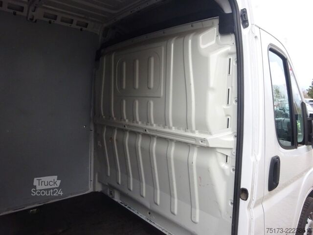 Dodávka s vysokou střechou FIAT Ducato Kasten 140PS L2H2 Tempomat DAB+