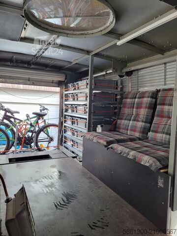 Fourgon personnalisé Magirus Deutz 170d11