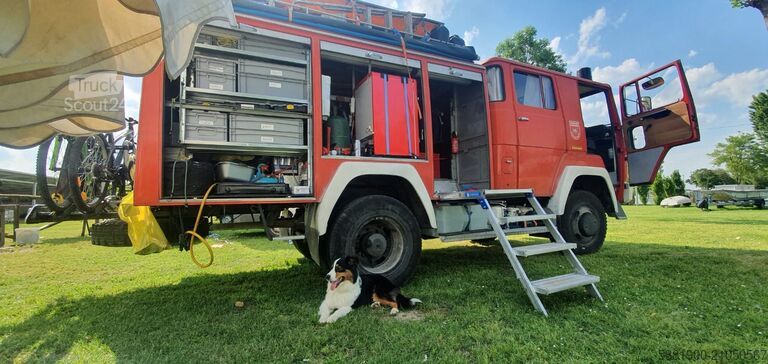 Fourgon personnalisé Magirus Deutz 170d11